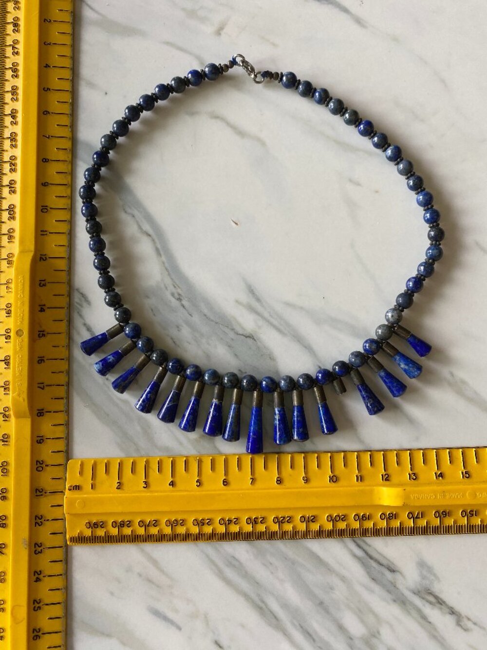 vintage lapis lazuli beaded necklace / choker / metallic hardware preowned